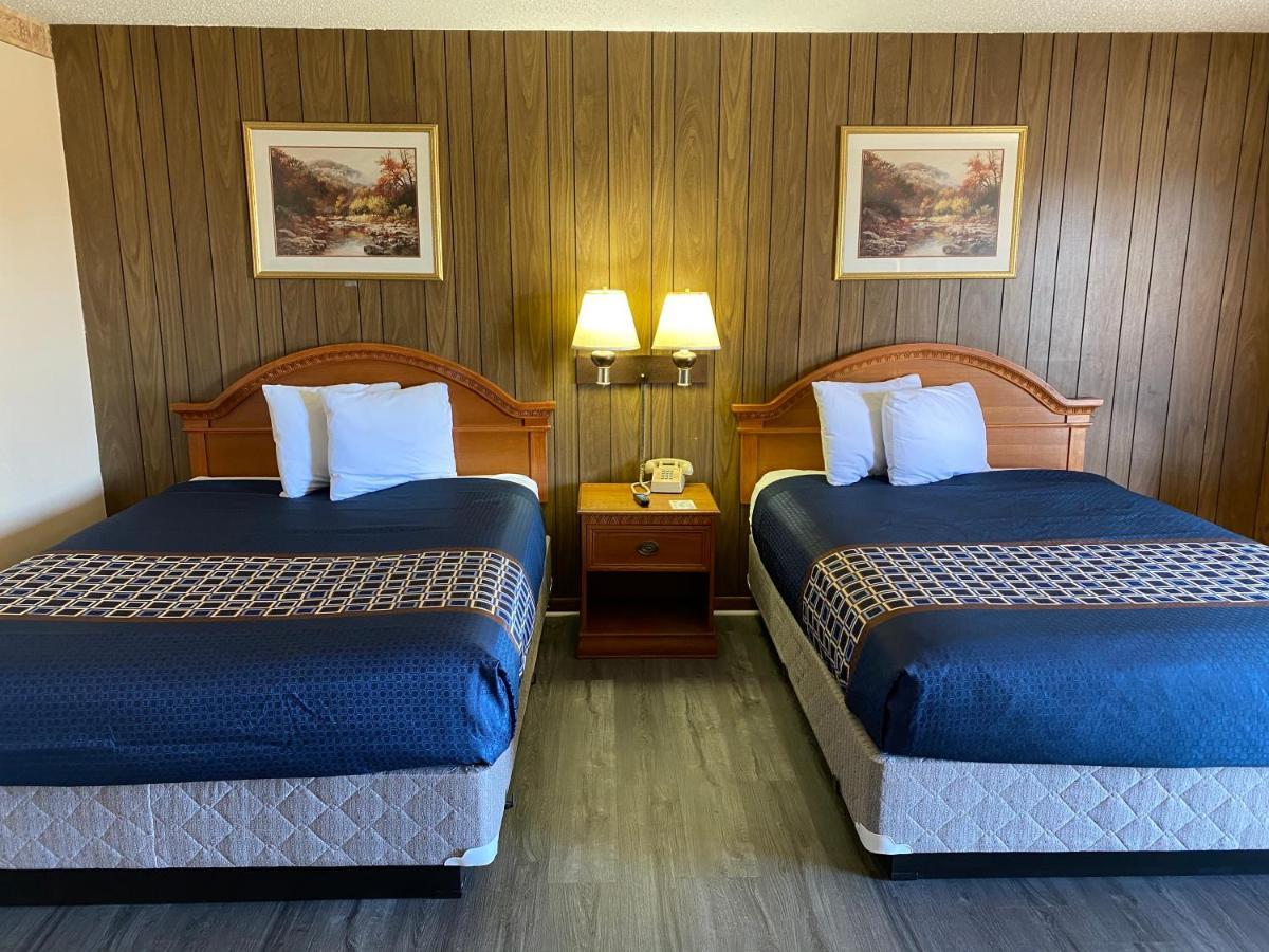 Western Skies Motel Clarendon Экстерьер фото